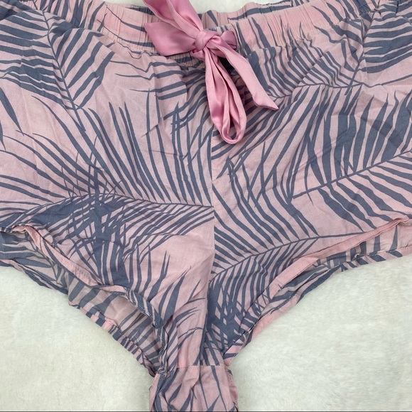 Victoria Secret Pajama Leaf Print Short Shorts - Picture 3 of 7